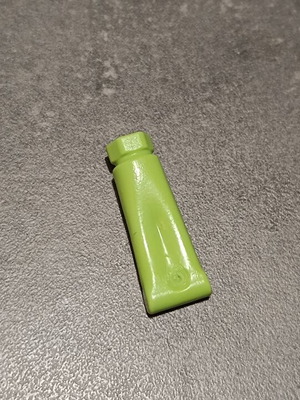 Playmobil green tube