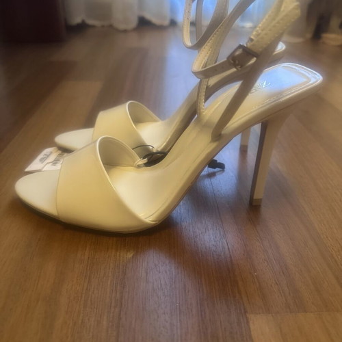 Zara high heel patent leather sandals, size 38, beige