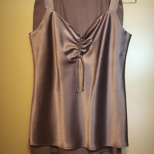 Skirt and blouse set like new, lilac color, size medium