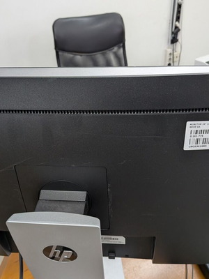 HP EliteDisplay E242 24-Inch IPS Full HD Monitor used