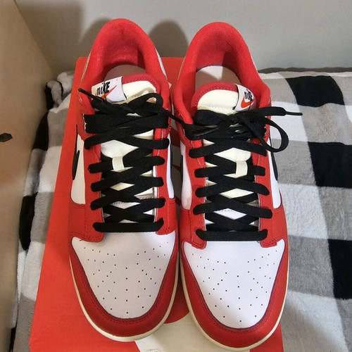 Nike Dunk Low Split Chicago new, collectible sneakers size 45