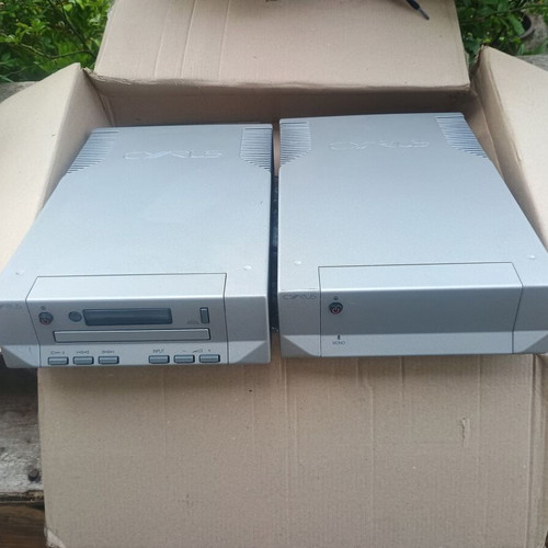 Mission Cyrus Quattro CD/Pre and SmartPower Amp high-end system like new