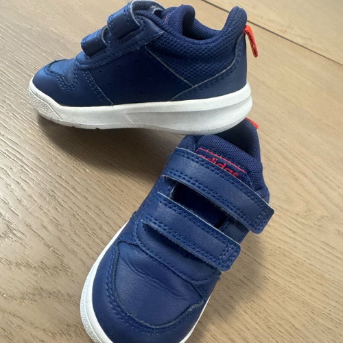 Adidas No20 like new