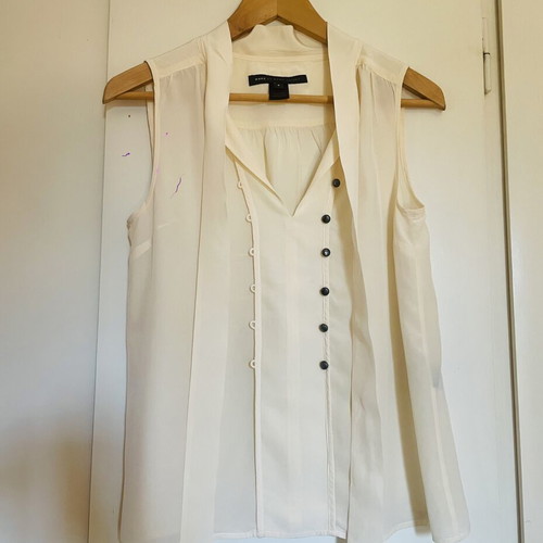 Marc by Marc Jacobs silk shirt beige sleeveless with decorative buttons and neck ribbon, like new