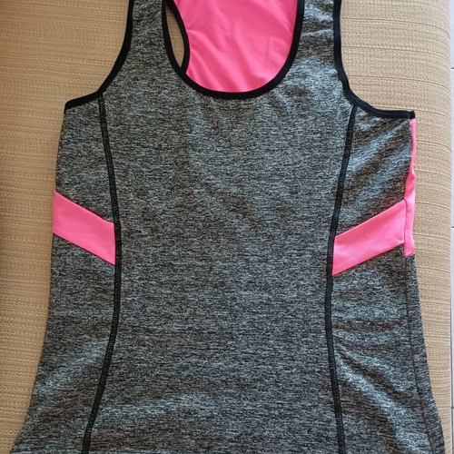 Women's sports tops set with capri leggings used, size S/M
