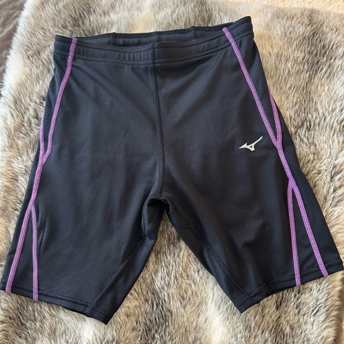 Mizuno cycling shorts like new, black with purple details, size S
