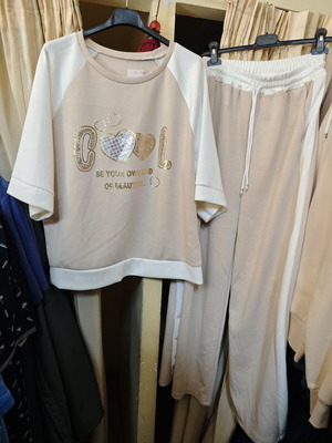 Women's beige tracksuit set with cool print, new