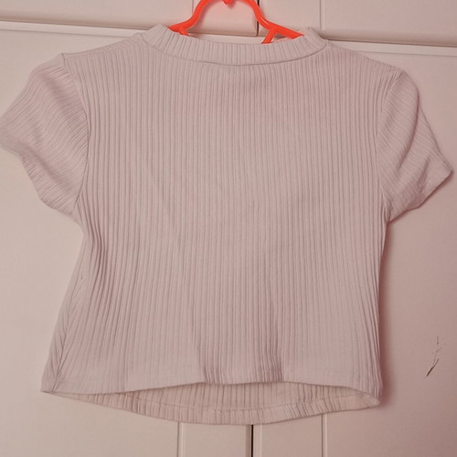 Acme White Short-Sleeve Crop Top like new, size S