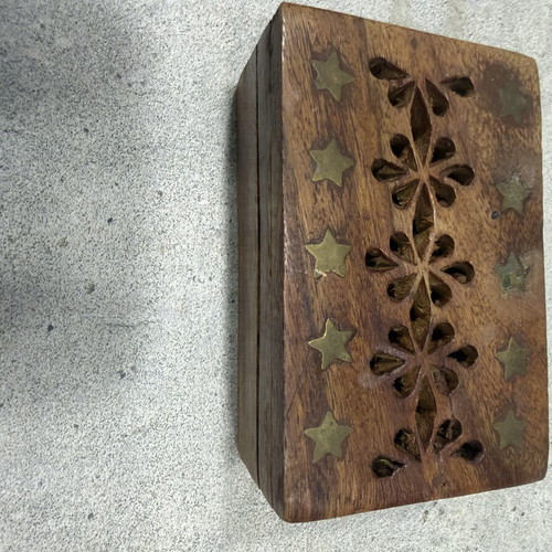 Decorative set like new with wooden incense holder and brass box