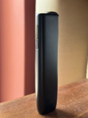 IQOS ILUMA i ONE new, unused