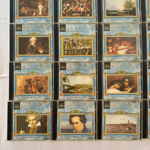 Classical music CD collection new, pack of 32