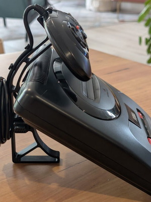 3D Printed Βάση Κονσόλας και Χειριστηρίου με Cable Management για Sega Genesis 2 - Megadrive 2 καινούργιο
