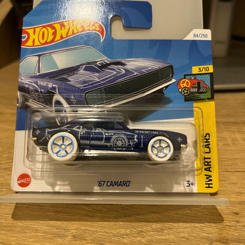 Hot Wheels '67 Camaro new