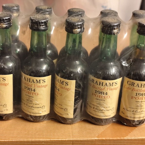 Graham's Late Bottled Vintage 1984 miniatures pack of 29, new 5cl