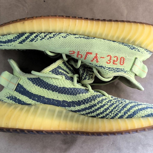 Adidas Yeezy Boost 350 V2 Semi Frozen Yellow sneakers size 43 used