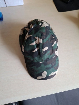 Camouflage hat like new, multicolor, size 59