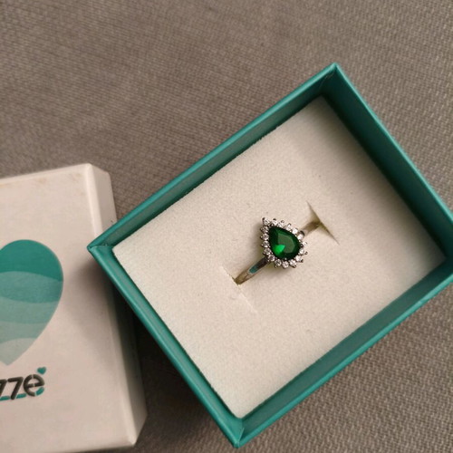 Silver ring 925 new, green, diameter 18.1mm