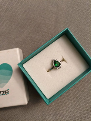Silver ring 925 new, green, diameter 18.1mm