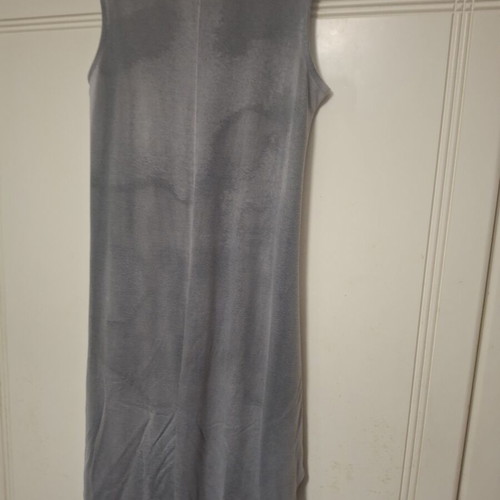 Be You Sleeveless Long Top like new, gray