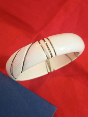 Camel bone bracelet vintage used