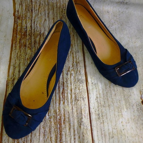 Suede ballerinas *JFLOWERS*. In excellent condition.