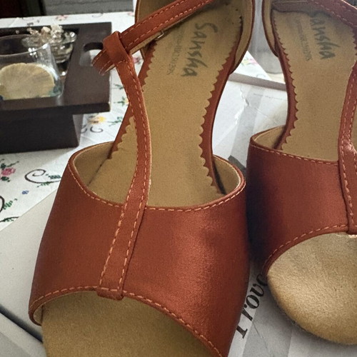 Dance shoes 7M leather used size 39