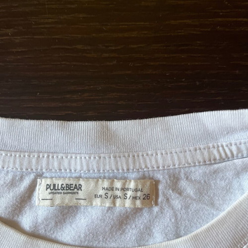 Pull & Bear t-shirt used, size S, white