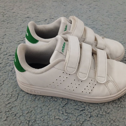 Adidas sneakers size 33, white
