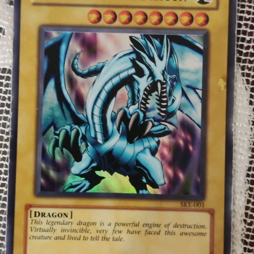 Blue-Eyes White Dragon card used SKE-001