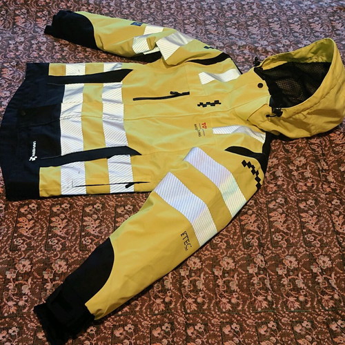 Work jacket like new, size M, windproof and waterproof