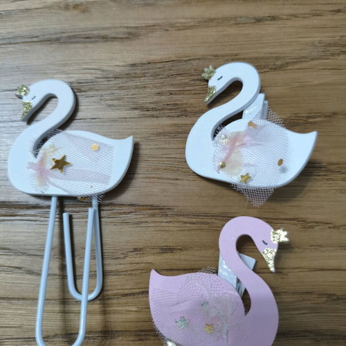 Wooden swans 5cm new decorative set