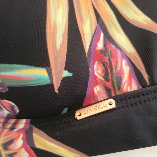 O'neill bikini size 38 like new, multicolor