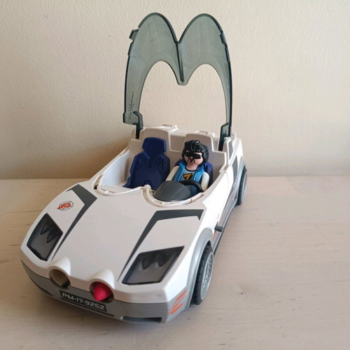 Playmobil vehicle used, ideal for water play