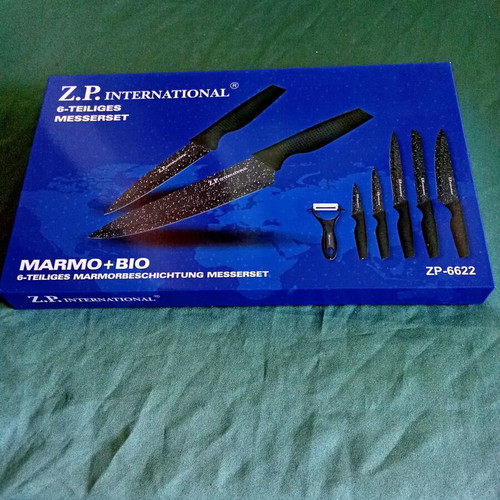 Kitchen knife set and peeler new, Swiss brand, 6 pieces