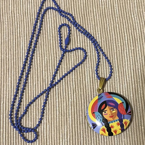 Frida Kahlo necklace like new, multicolor, 50cm chain