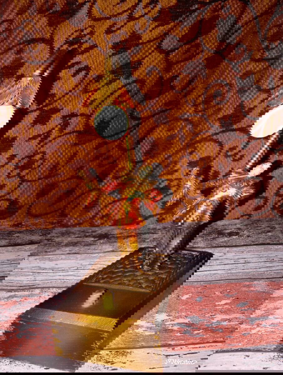 Αρλεκίνος φωτιστικό μπαταρίας vintage μεταχειρισμένο, μπρούντζος και ξύλο