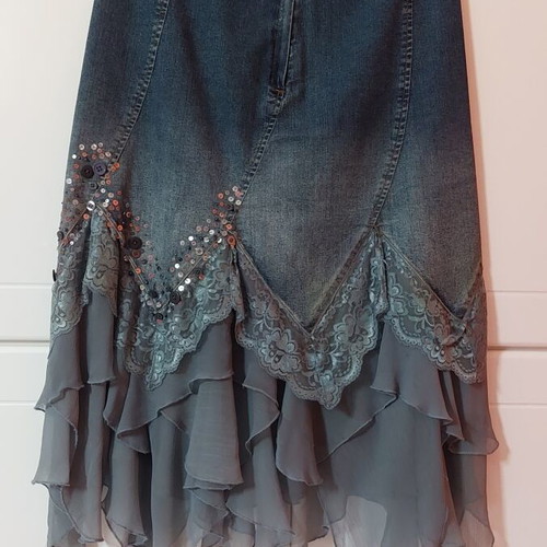 Denim jacket and skirt set like new with lace and sequins, medium size