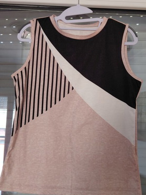 Shein sleeveless women's top, brown