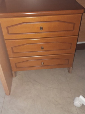 Nightstand like new with 3 drawers, dimensions H56xW51xD35.5 cm