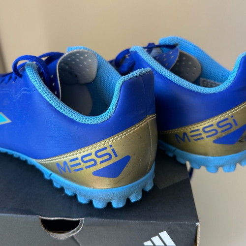 Adidas Messi football shoes used in very good condition