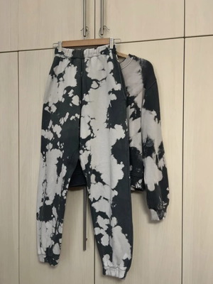Zara tracksuit set, white and grey, top M, bottom S