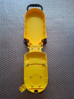 Minion Stuart Plastic Carrying Case used