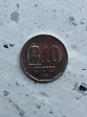 10 Sucres 1991 Ecuador coin used