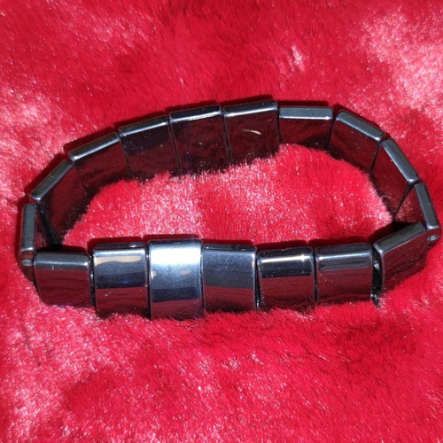 Hematite bracelet vintage used with elastic band
