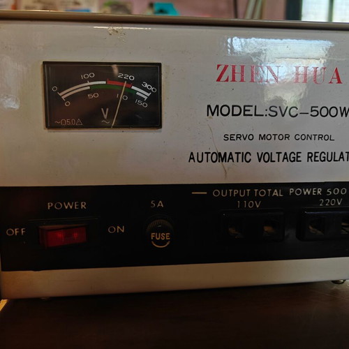 Voltage stabilizer 500va used ZHEN HUA SVC-500W