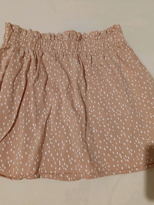 H&M skirt 1.5-2 years like new, apple brown with white polka dots