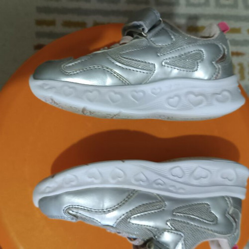 Children's Silver Athletic Shoes Size 26 Like New