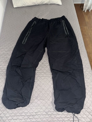 Nike Tech Woven Track Pants Black size M, new