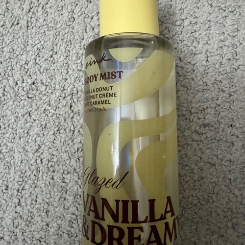 Victoria Secret Pink Glazed Vanilla & Dream body mist new