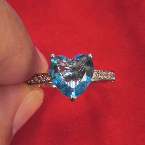 Blue Heart Crystal Ring luxury silver tone